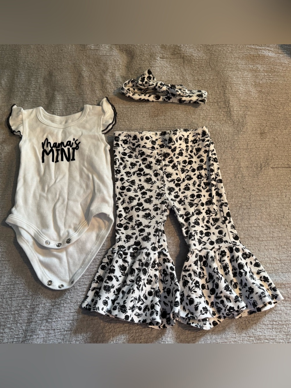 Mama's Mini White Bodysuit & Black Floral Ruffle Pants Set